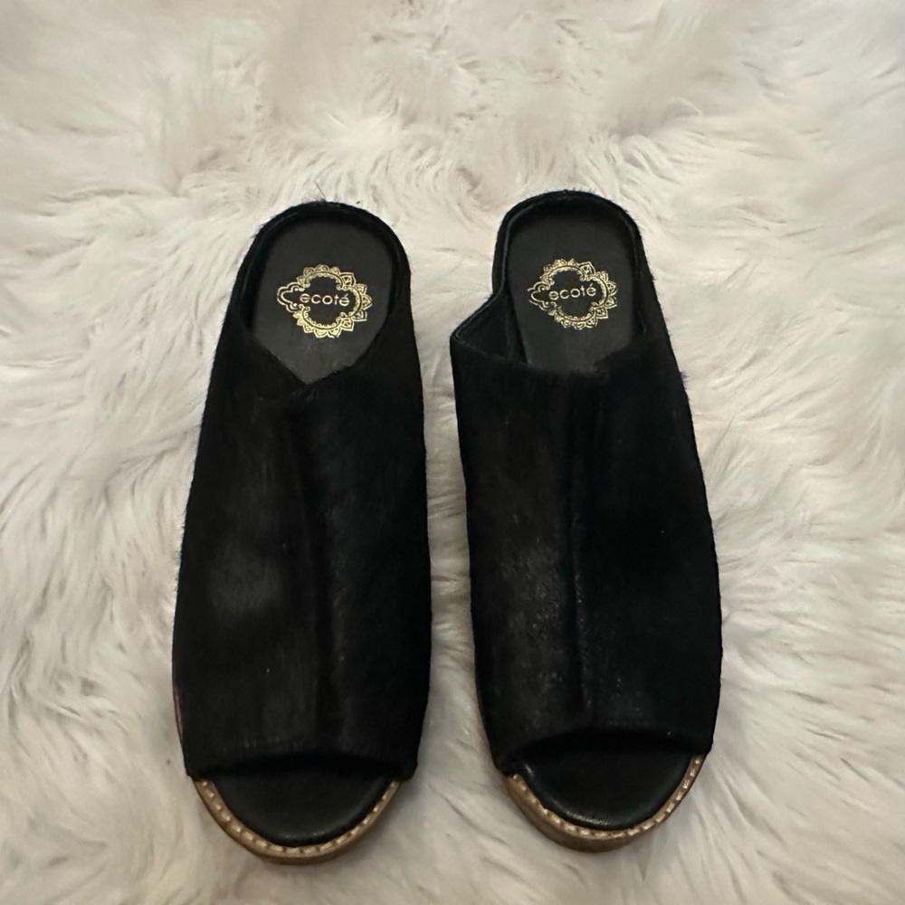 Ecote’ sandals black size 8